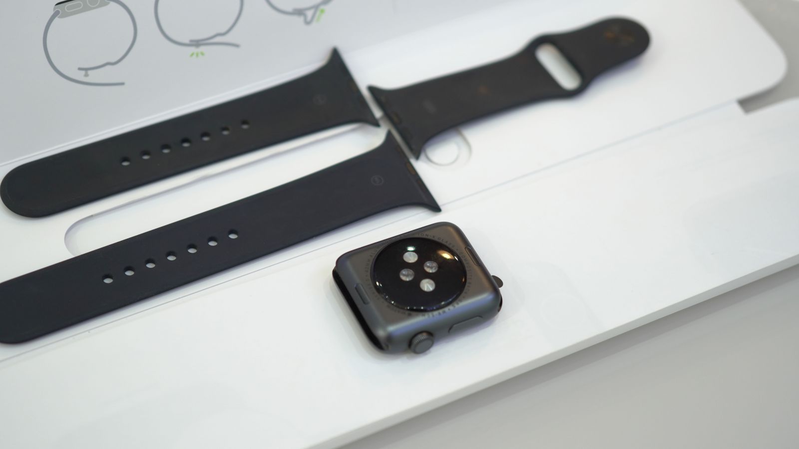 Apple Watch Series 3 nhiều cải tiến mới