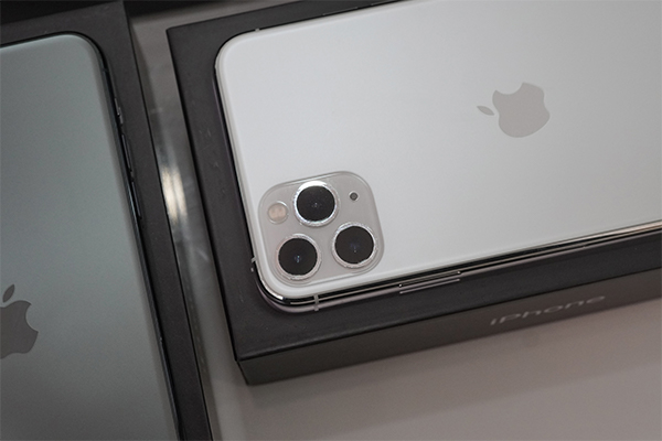 Camera iPhone 11 Pro Max cũ siêu lướt