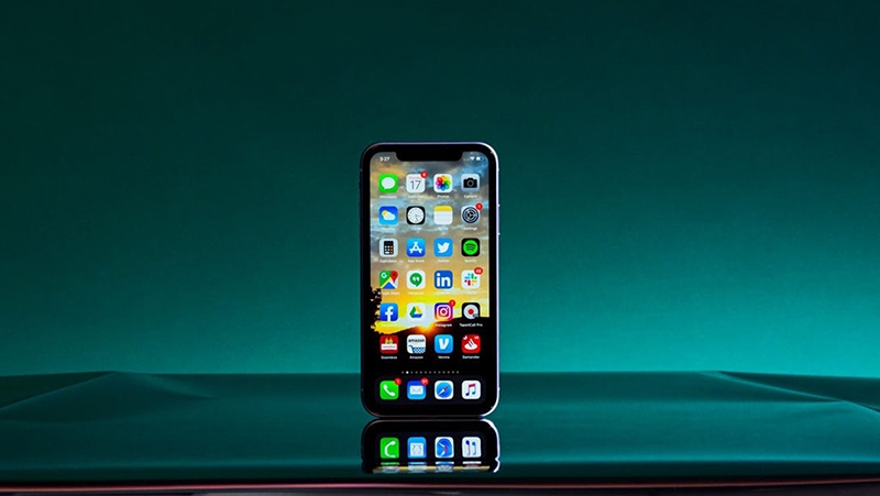 iPhone 7 và iPhone 12 mini có nên nâng cấp?