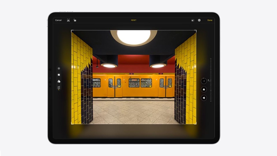 Chỉnh sửa video chuyên nghiệp trên iPad Pro 12.9 2020 siêu lướt