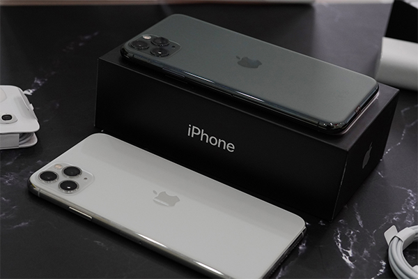 Thiết kế iPhone 11 Pro Max khiến người dùng yêu ngay từ cái nhìn đầu tiên
