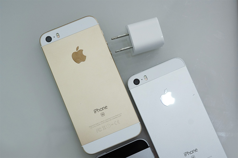 iPhone 5SE màu bạc Silver