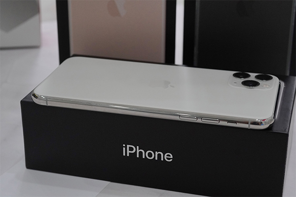 Có nên mua iPhone 11 Pro Max thời điểm này không?